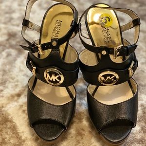 🌟MK high heel Sandals 🌟